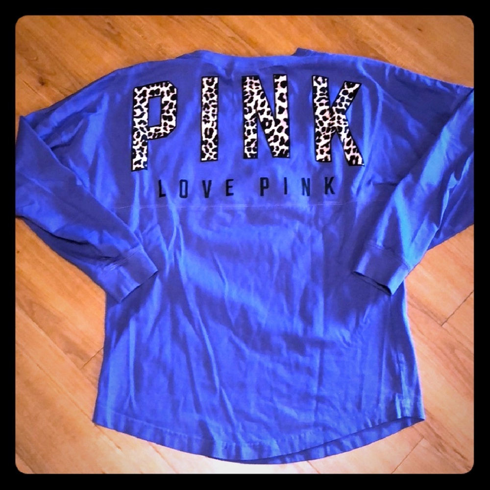 I am in search of this exact sweater
